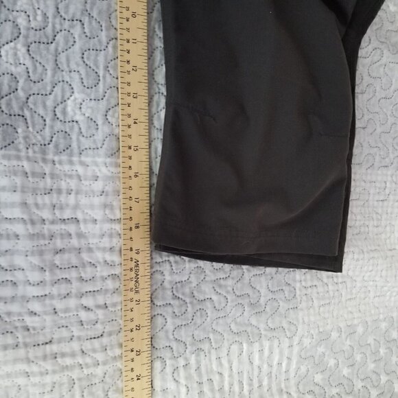 MEC Mountain equipment Co-op Hiking Capri Size 8 - Picture 8 of 8